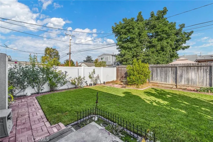 3520 Carfax Avenue, Long Beach, California 90808
