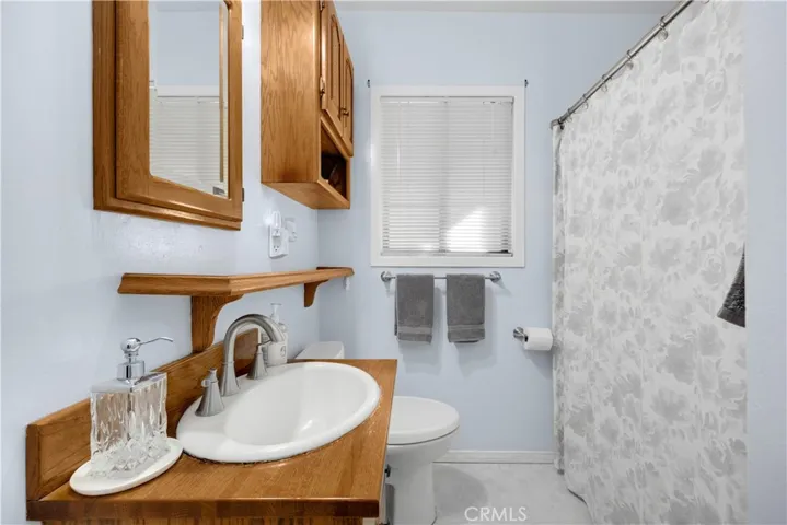 3520 Carfax Avenue, Long Beach, California 90808