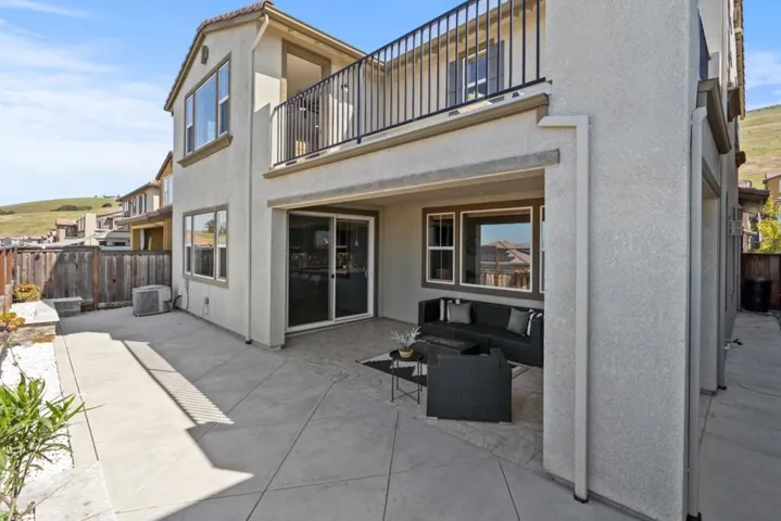 29835 Cantera Drive, Hayward, California 94544