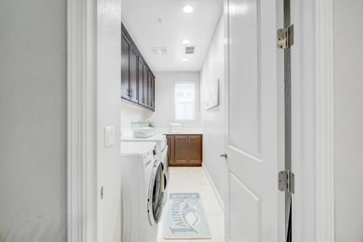 29835 Cantera Drive, Hayward, California 94544