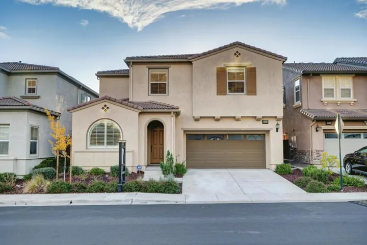 29835 Cantera Drive, Hayward, California 94544