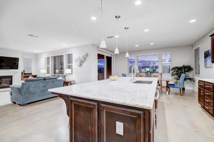 29835 Cantera Drive, Hayward, California 94544