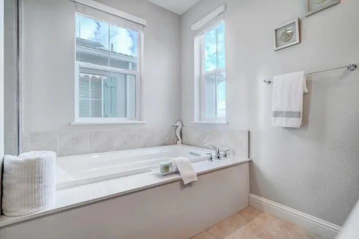 29835 Cantera Drive, Hayward, California 94544