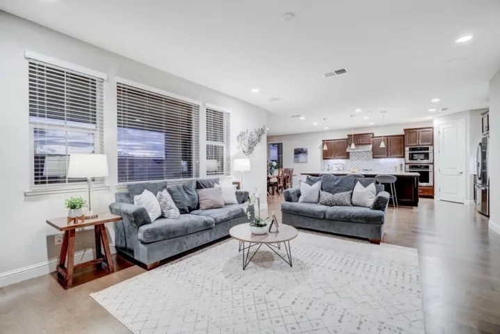 29835 Cantera Drive, Hayward, California 94544