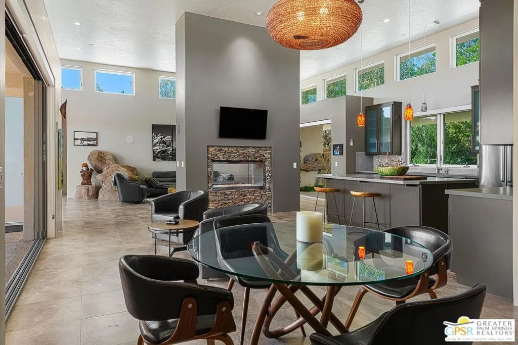 4974 Avenida Del Sol, Joshua Tree, California 92252 home-pic-16