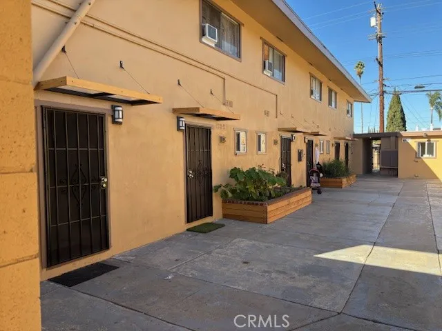 443 W Valencia Drive, Fullerton, California 92832