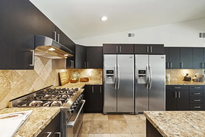 29-Kitchen