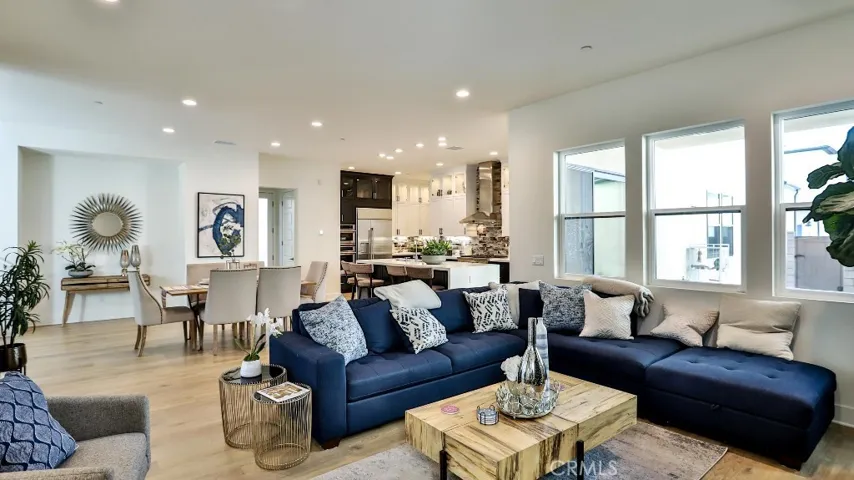 104 Draw, Irvine, California 92618
