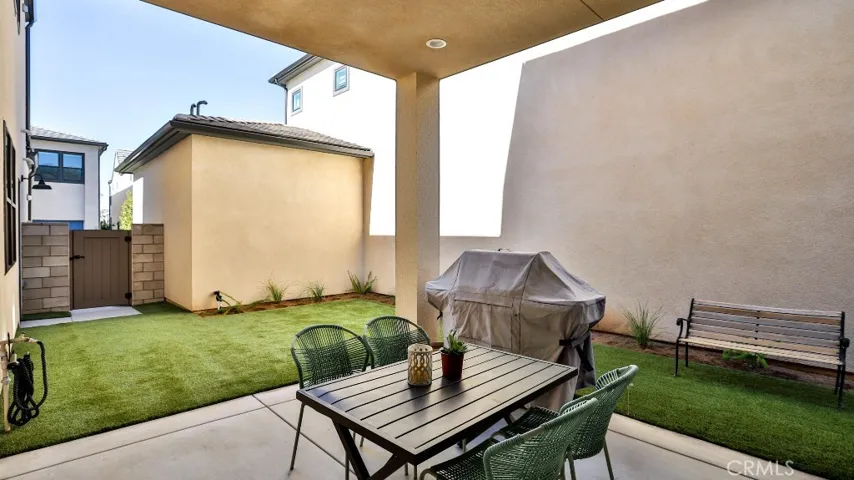 104 Draw, Irvine, California 92618