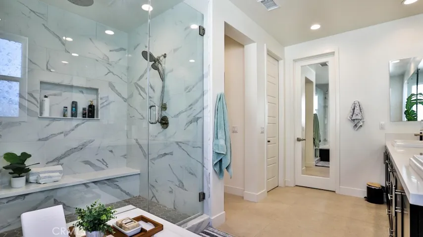104 Draw, Irvine, California 92618