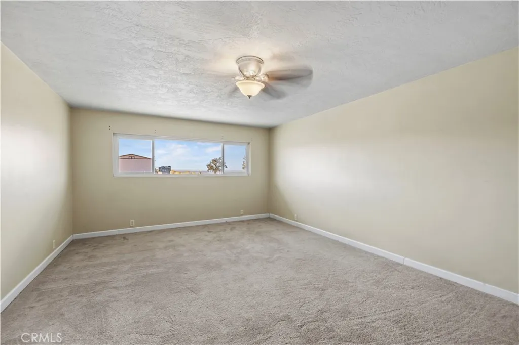 9838 Central Road, Apple Valley, California 92308 home-pic-33