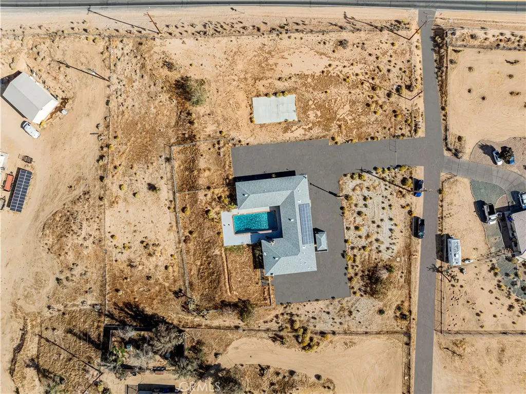 9838 Central Road, Apple Valley, California 92308 home-pic-0