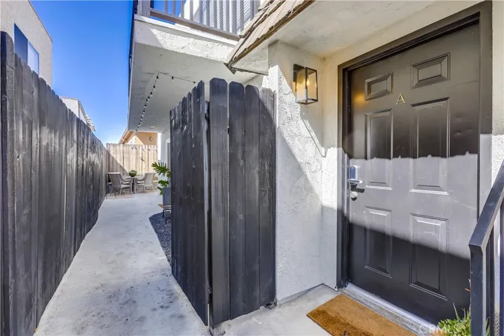218 Avenida Lobeiro, San Clemente, California 92672