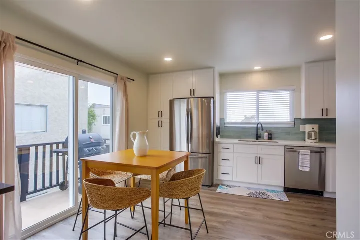 218 Avenida Lobeiro, San Clemente, California 92672