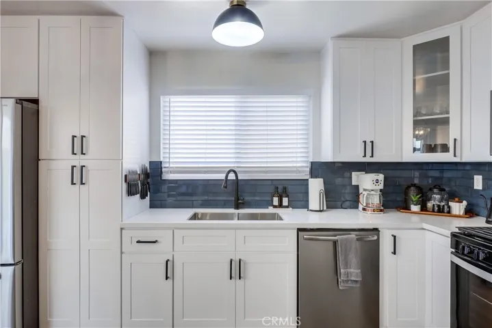 218 Avenida Lobeiro, San Clemente, California 92672