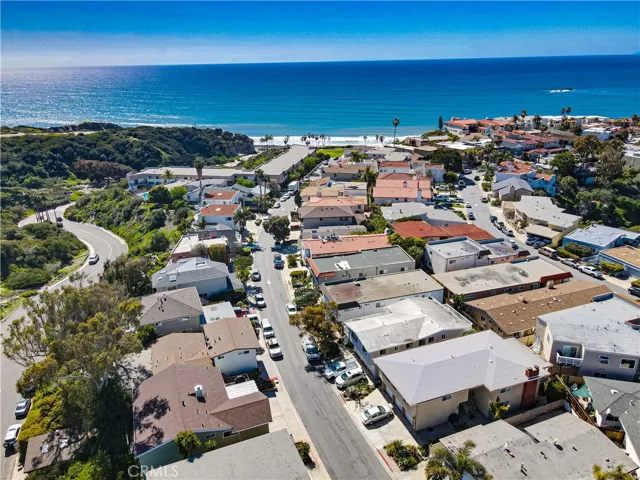 218 Avenida Lobeiro, San Clemente, California 92672