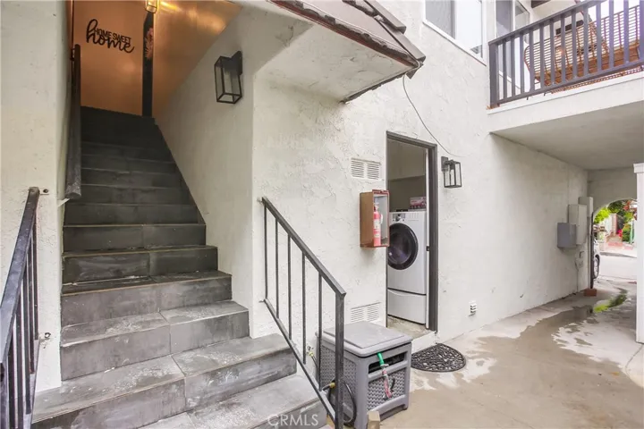 218 Avenida Lobeiro, San Clemente, California 92672