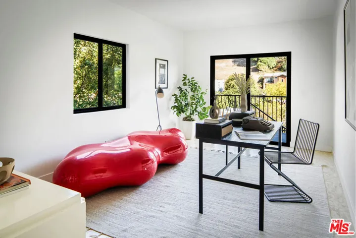 3726 Glenalbyn Drive, Los Angeles, California 90065