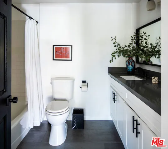 3726 Glenalbyn Drive, Los Angeles, California 90065