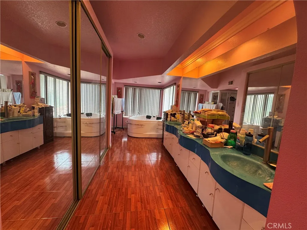 20144 Traveler Circle, Walnut, California 91789 home-pic-8