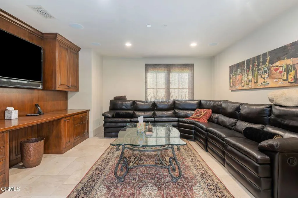 2790 Sailor Avenue, Ventura, California 93001 home-pic-46