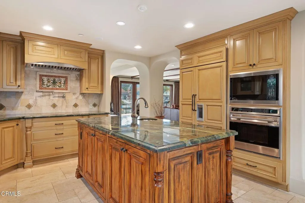 2790 Sailor Avenue, Ventura, California 93001 home-pic-15