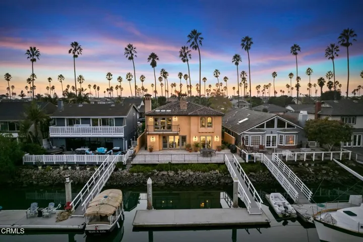 60-web-or-mls-08 - Rear View (aerial twi