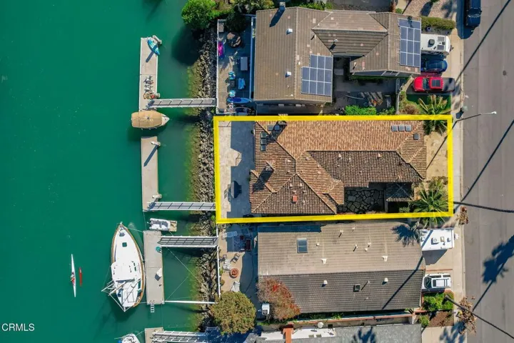 49-web-or-mls-10 - 2790 Sailor Ave (aeri