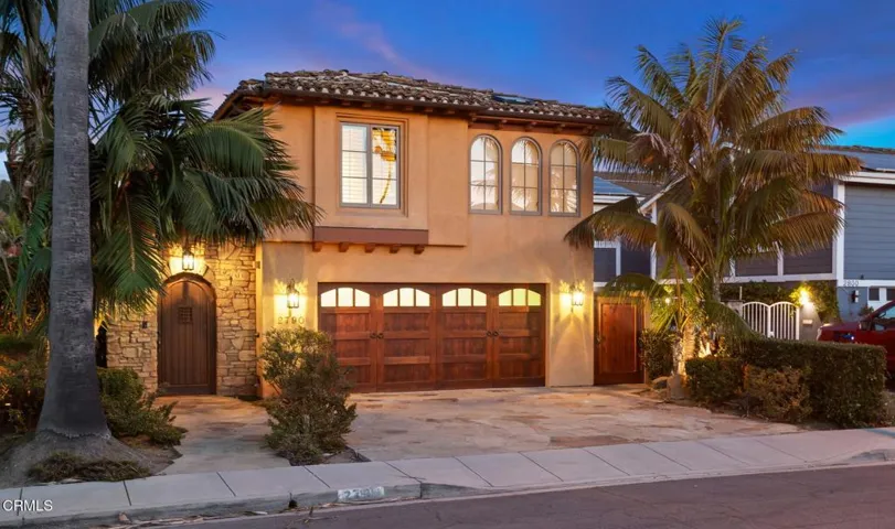 54-web-or-mls-02 - Street View (twilight