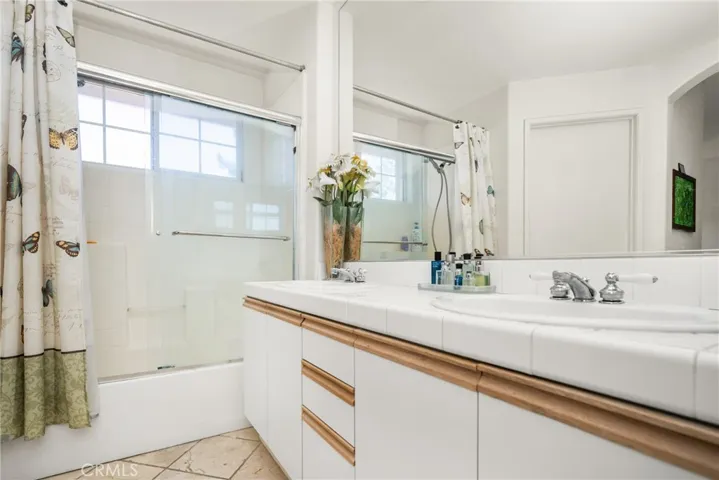 816 S Yellowstone Way, Anaheim Hills, California 92808