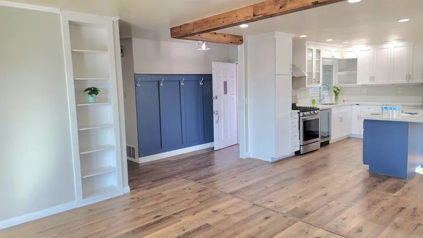 922 Orchid Way, San Diego, California 92154