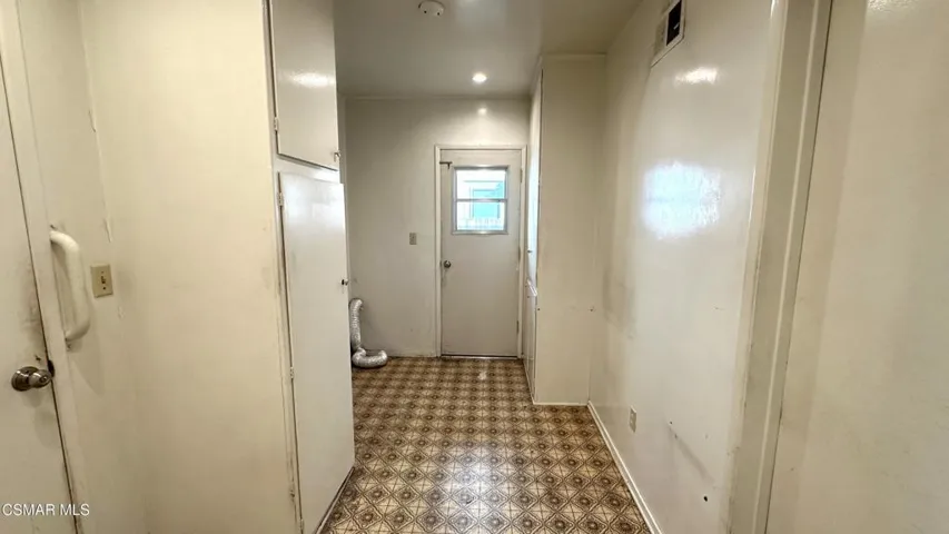 Mobile (12)