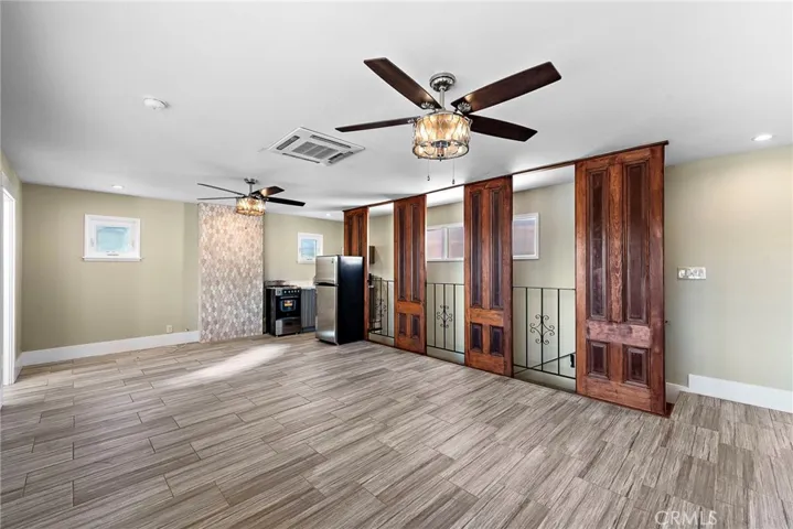 165 Quincy Avenue, Long Beach, California 90803