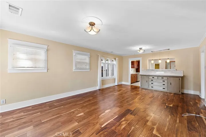 165 Quincy Avenue, Long Beach, California 90803