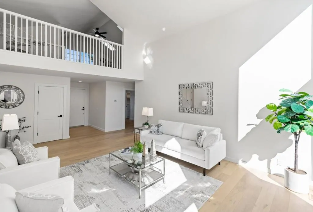577 Anchor Circle, None, California 94065 home-pic-2