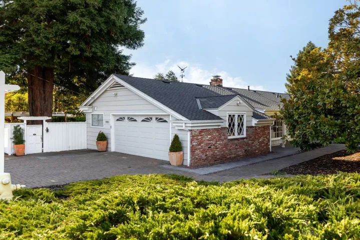 900 Clubhouse Drive, Aptos, California 95003