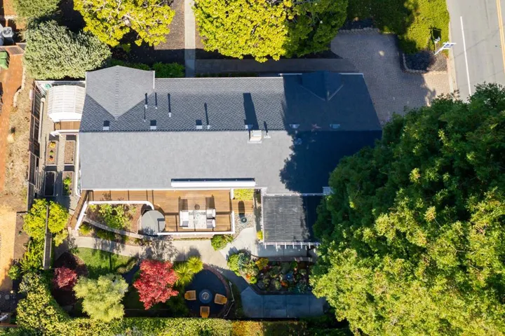 900 Clubhouse Drive, Aptos, California 95003