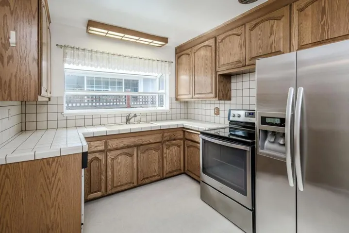 2064 Trinity Street, San Mateo, California 94403