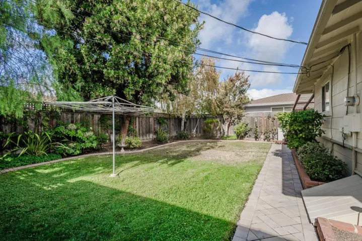 2064 Trinity Street, San Mateo, California 94403