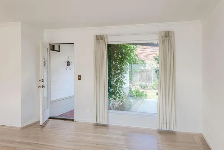 2064 Trinity Street, San Mateo, California 94403