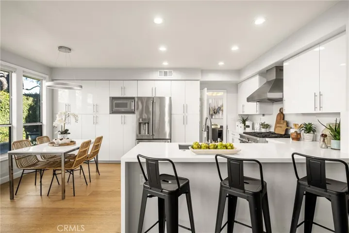 21 Bayporte 24, Irvine, California 92614