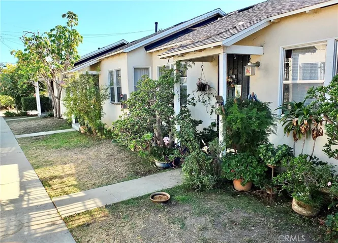 1418 S Mansfield Avenue, Los Angeles, California 90019