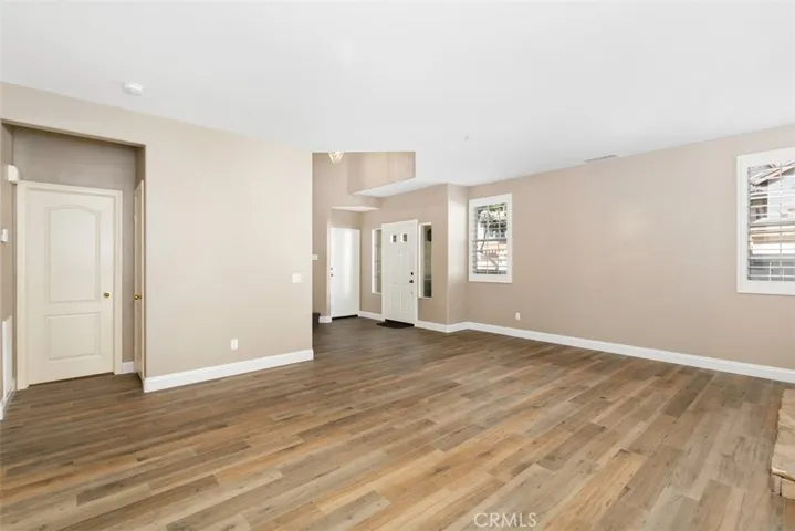 8 Luzern, Mission Viejo, California 92692