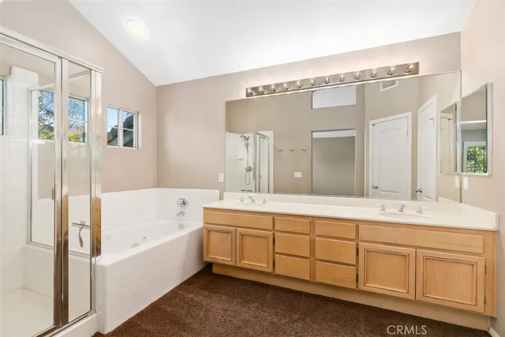 8 Luzern, Mission Viejo, California 92692