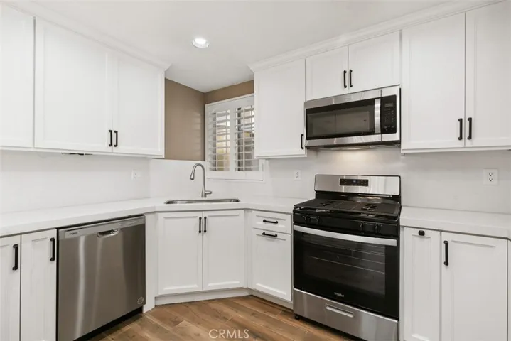 8 Luzern, Mission Viejo, California 92692