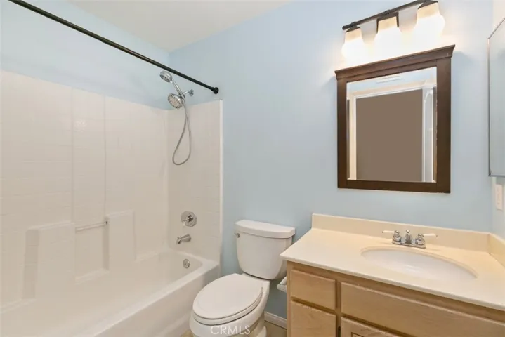8 Luzern, Mission Viejo, California 92692