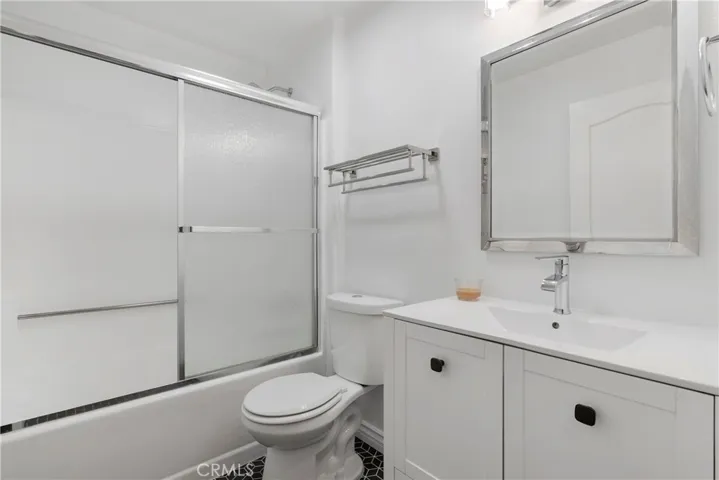 7120 La Tijera Boulevard C101, Los Angeles, California 90045
