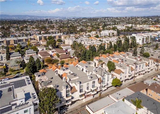7120 La Tijera Boulevard C101, Los Angeles, California 90045