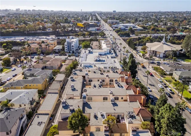7120 La Tijera Boulevard C101, Los Angeles, California 90045