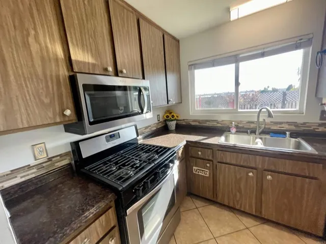4737 Rising Glen Drive, Oceanside, California 92056